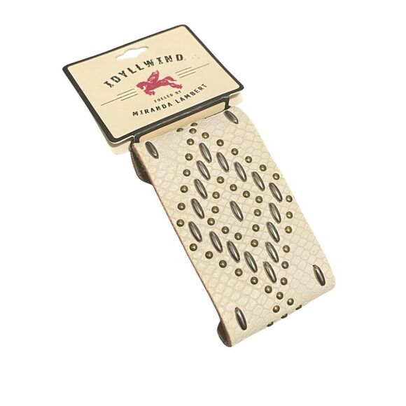 NEW Idyllwind by Miranda Lambert Caprice Ivory White Leather Studded Cuff NWT - Picture 3 of 6